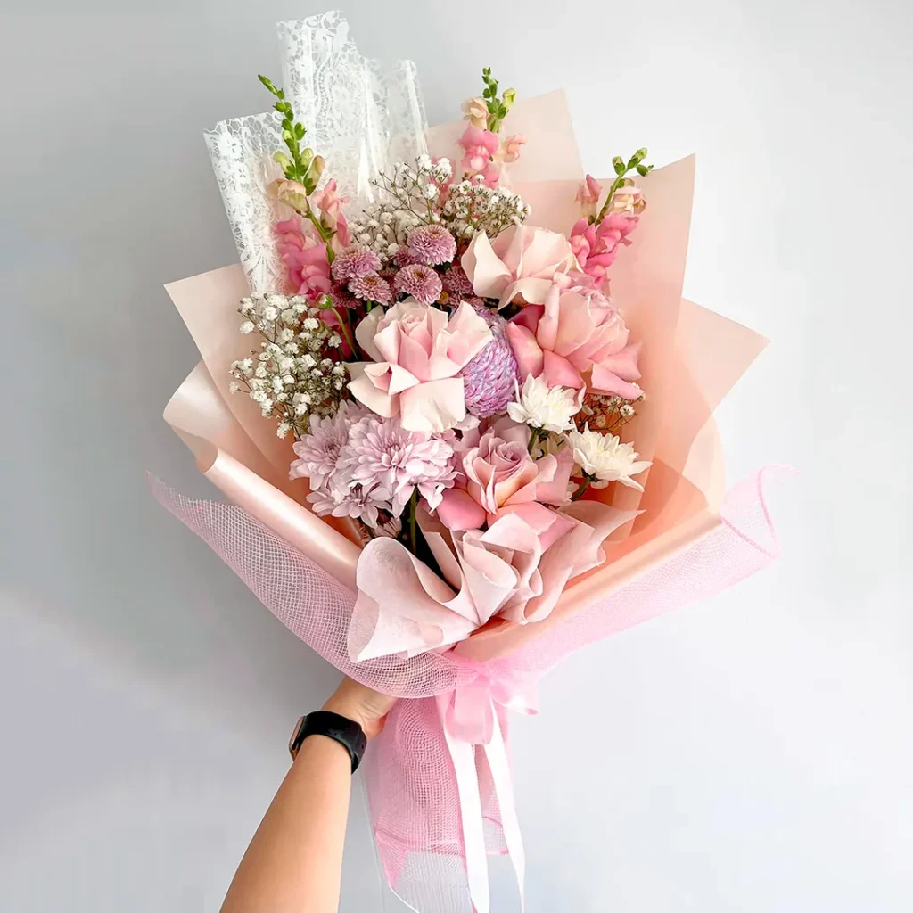emocion ramo bouquet flores rosas rosadas arreglo floral floristeria hechizos amor bogota